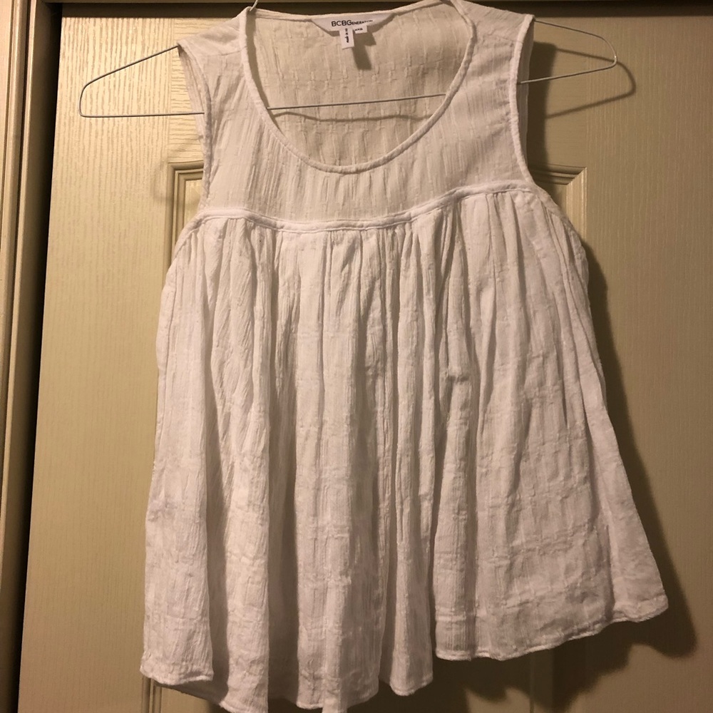 White Flowy top